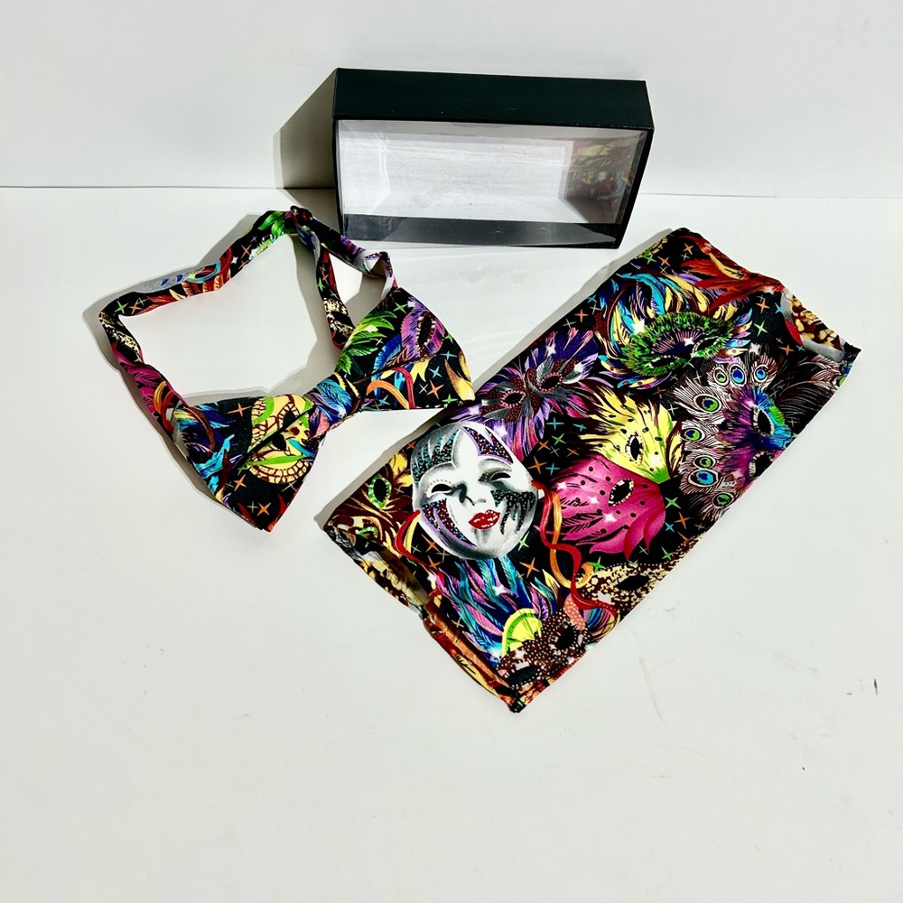 Bowtie Dicky Bow Tie Pocket Square Set Masquerade Mask Mardi Gras NOLA NWOT
